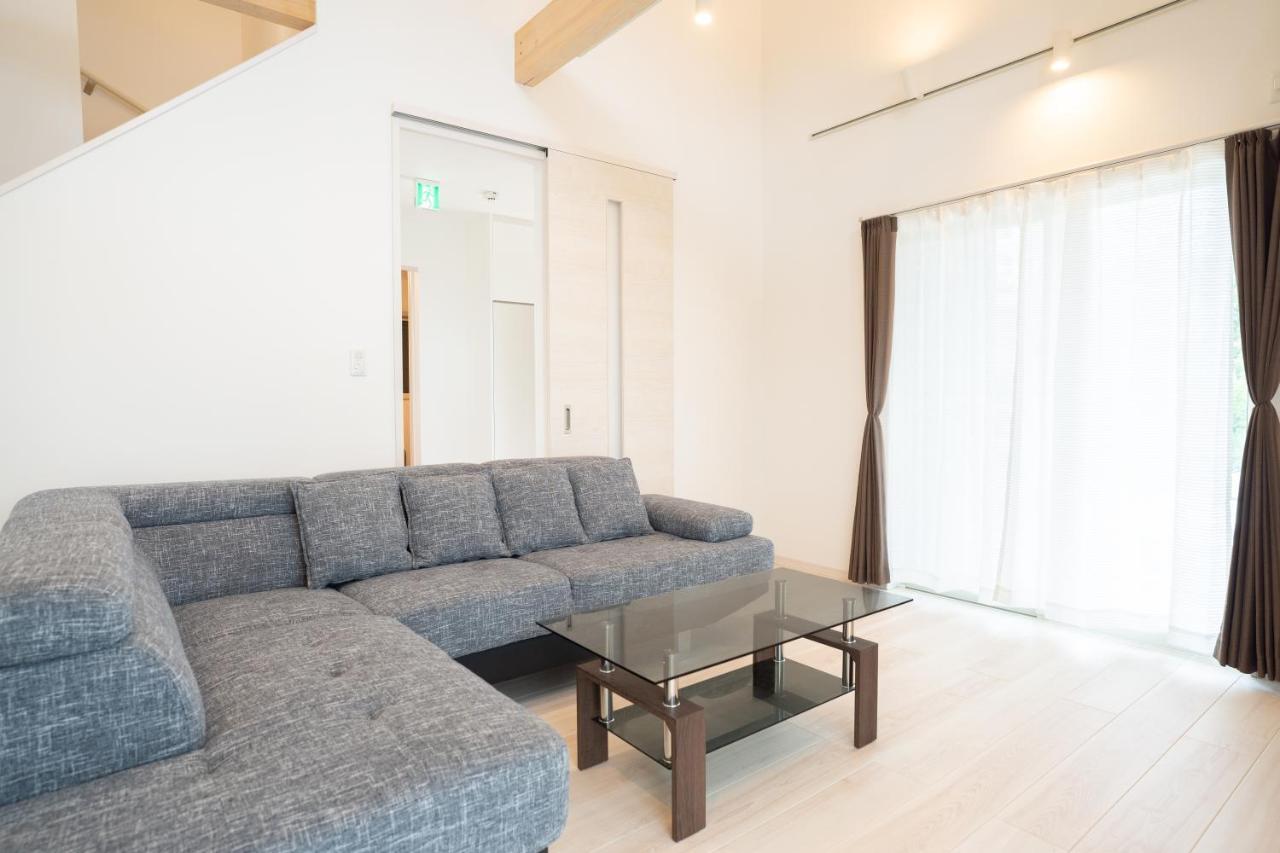 Comfy Resort Villa Onna Exterior photo